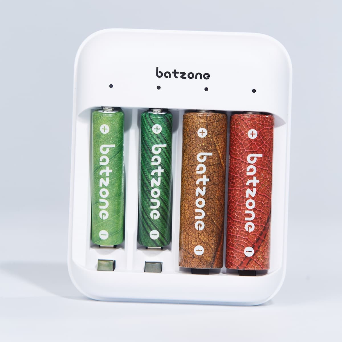 Batzone 4-Slot Ni-MH Smart Battery Charger (AA/AAA), view 4