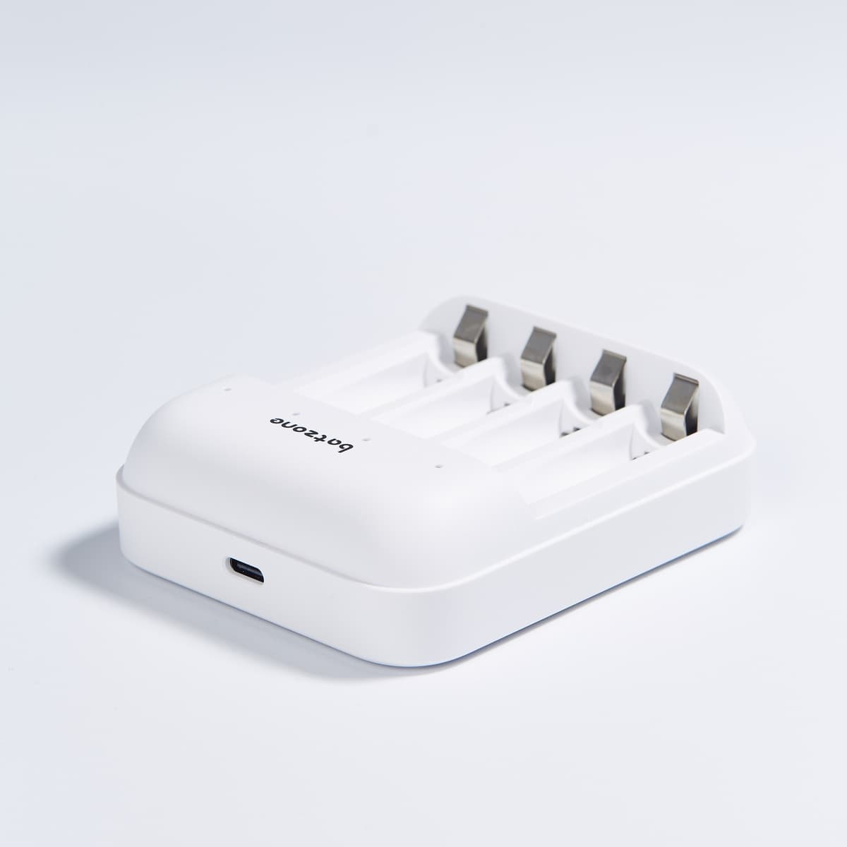 Batzone 4-Slot Ni-MH Smart Battery Charger (AA/AAA), view 7